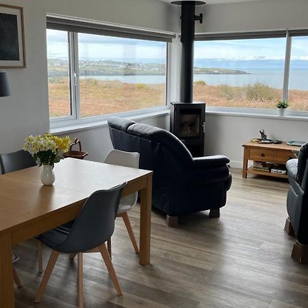 Coastal Bungalow, Sleeps 5 And Ideal For Walkers Amlwch Eksteriør billede