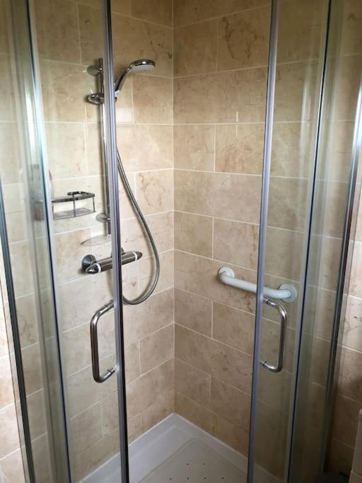 Coastal Bungalow, Sleeps 5 And Ideal For Walkers Amlwch Eksteriør billede