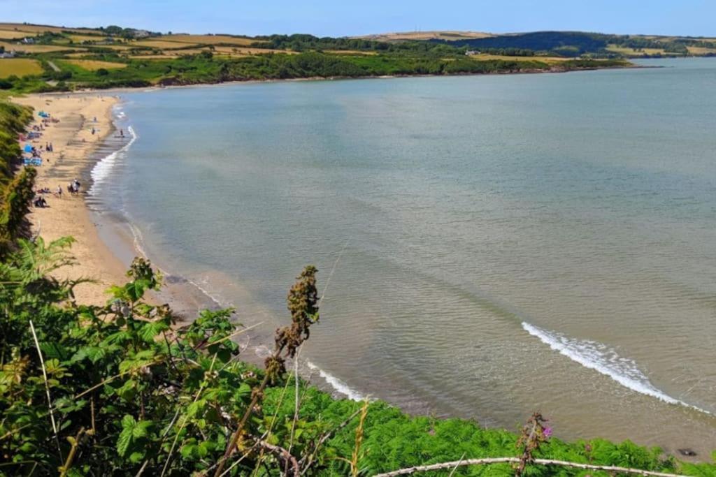Coastal Bungalow, Sleeps 5 And Ideal For Walkers Amlwch Eksteriør billede